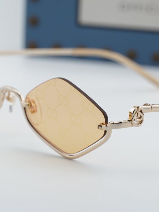 Gucci GG1604S 004 Geometric Sunglasses - Gold main image 4